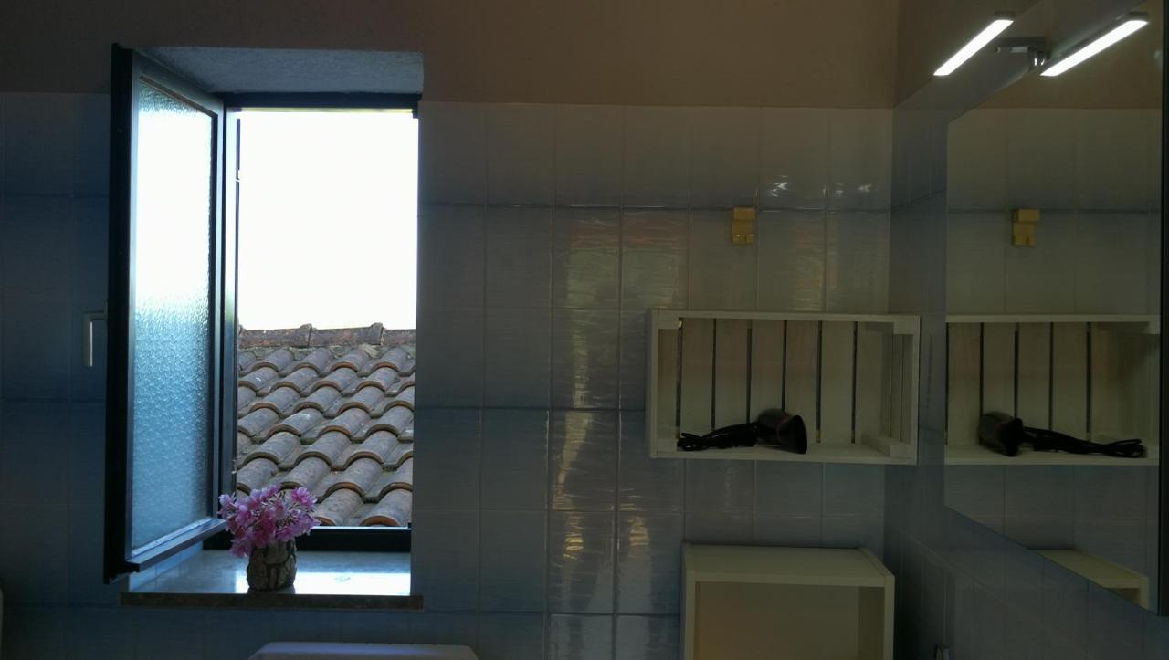 Moratto'S Apartments Umag Bagian luar foto