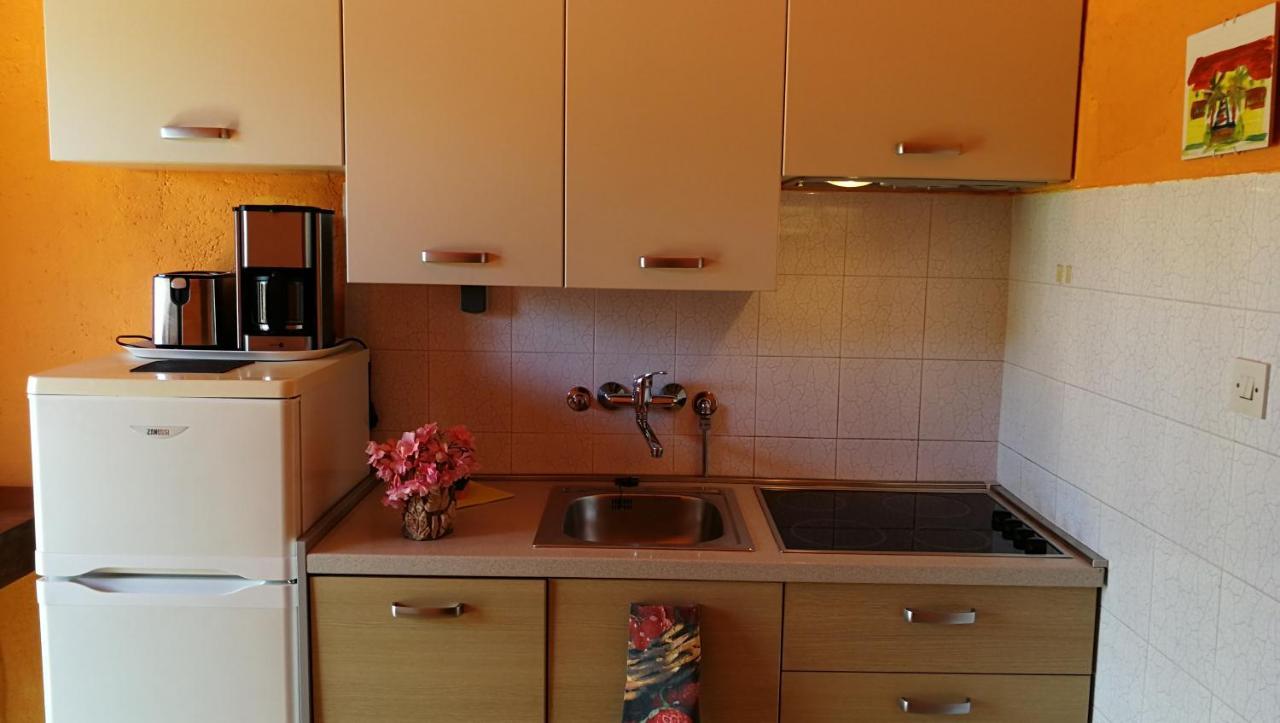 Moratto'S Apartments Umag Bagian luar foto